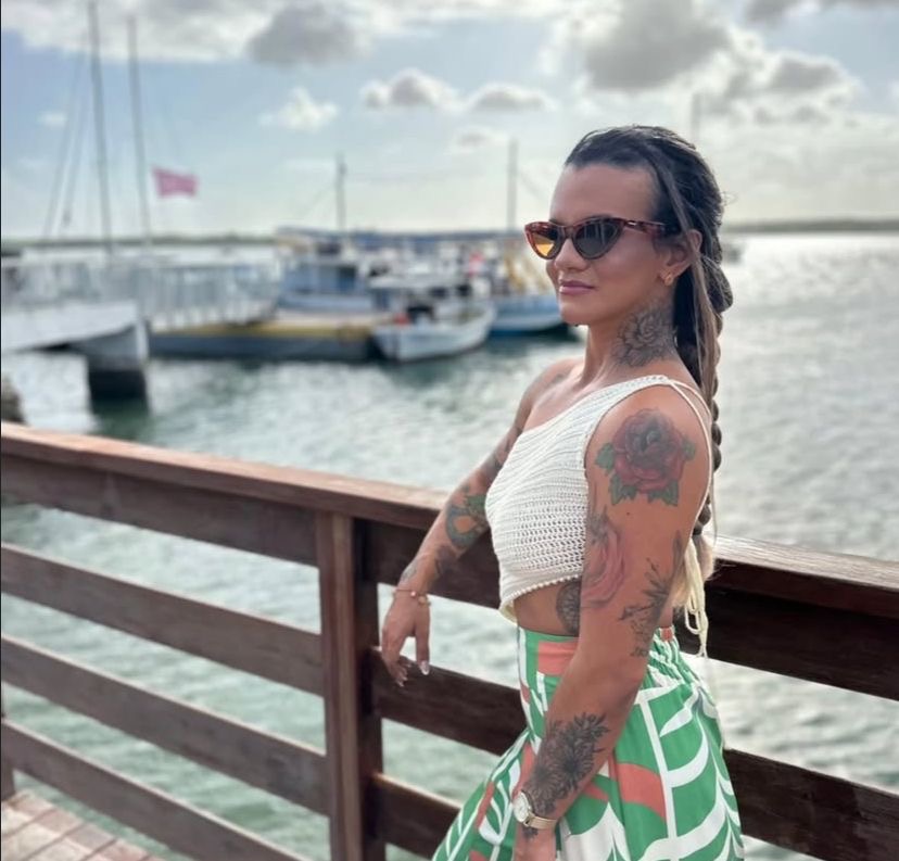 Mulher agredida no elevador reconstruiu 100% do rosto