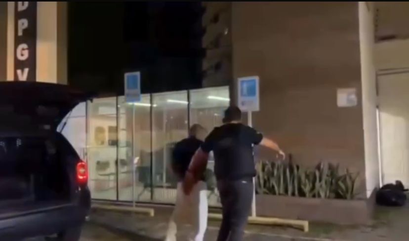 Professor é preso suspeito de estuprar crianças