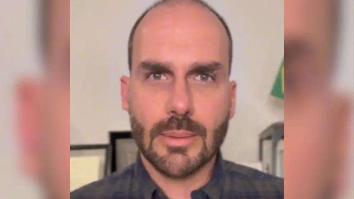 Eduardo Bolsonaro reage à cassação e diz que perda do mandato “valeu a pena”