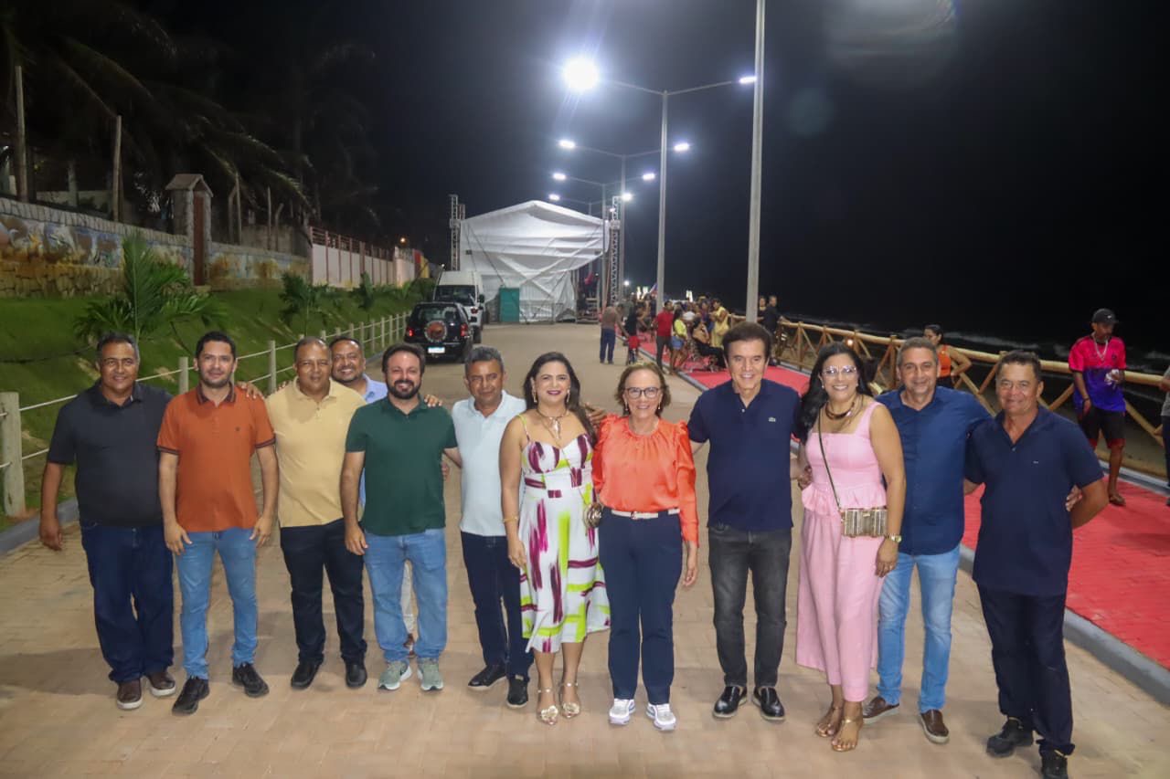 Senadora Zenaide Maia participa da inauguração do novo calçadão da orla de Rio do Fogo que destinou R$ 1 milhão