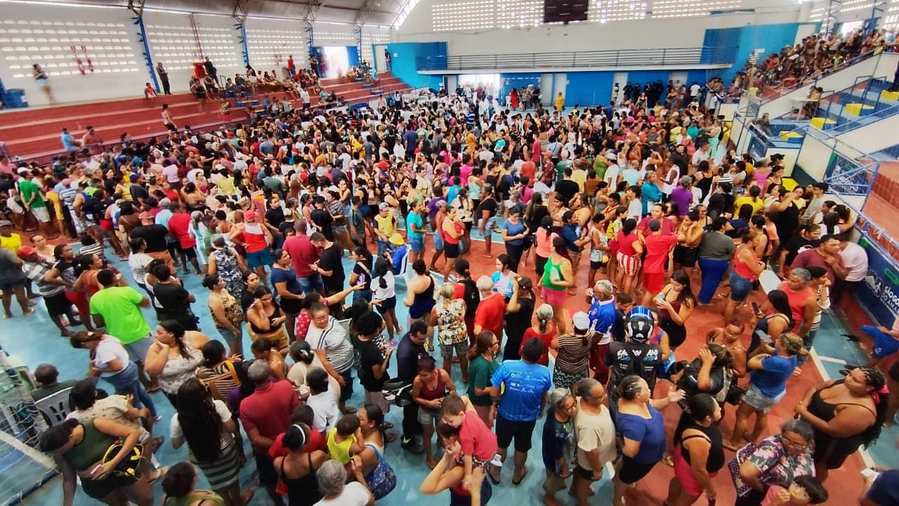 Prefeitura de São Gonçalo entrega 20 mil cestas natalinas para famílias de baixa renda