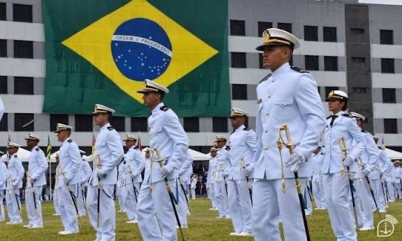 Marinha publica edital com 1.680 vagas para Fuzileiros Navais