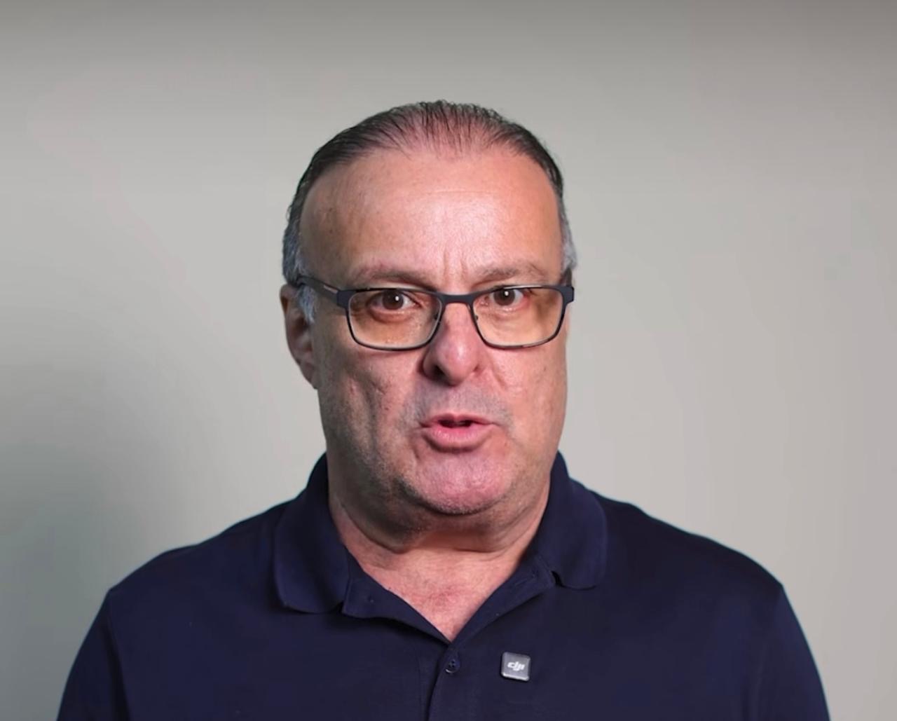 Paulinho convida Natália para ajudar Natal