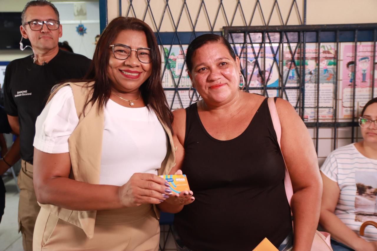Com Cartão EducaParnamirim, Gestão Nilda injeta R$ 4,8 milhões na economia local