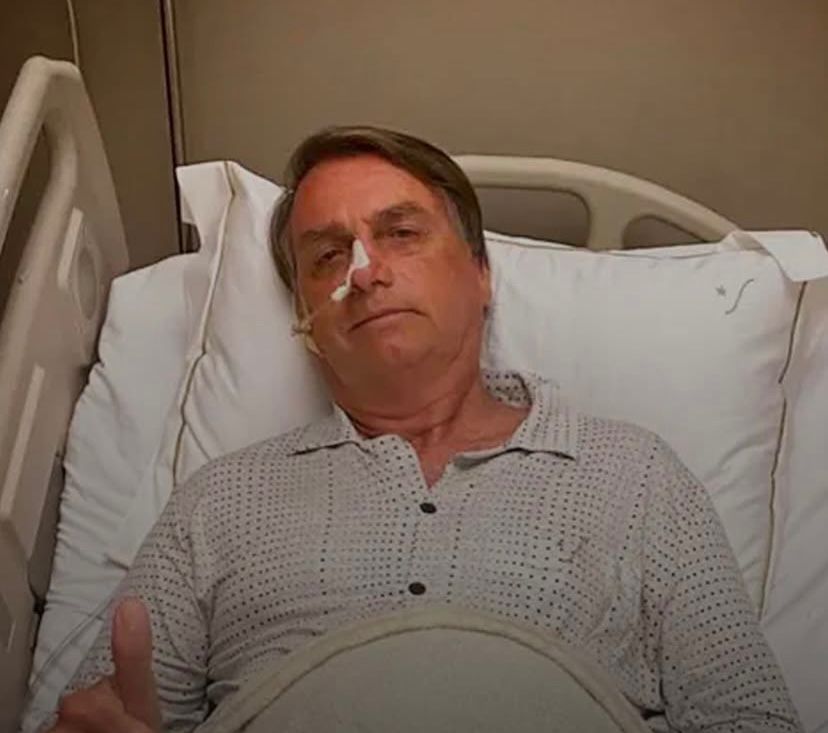 Bolsonaro continua internado e inicia reabilitação motora e funcional