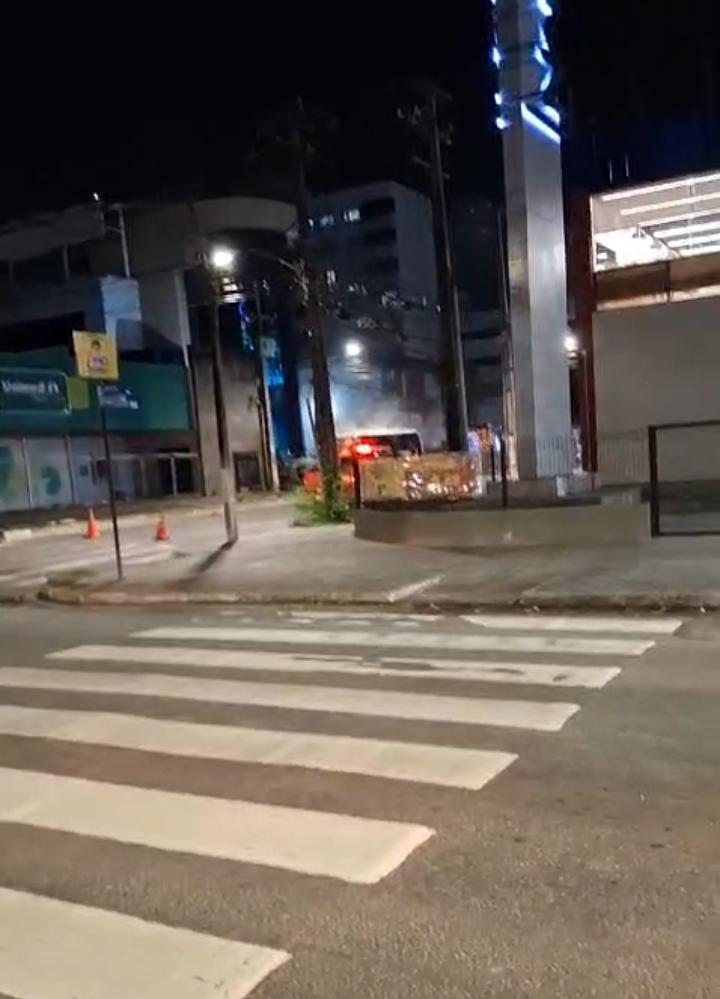 Alternativo pegando fogo Ao lado do nordestao da Prudente