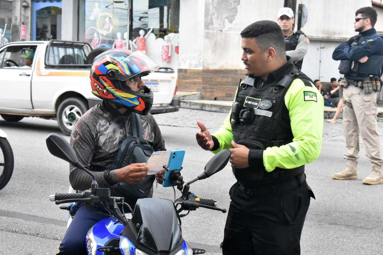 Prefeitura de São Gonçalo inicia ações do Maio Amarelo 2026 com blitz de trânsito integrada