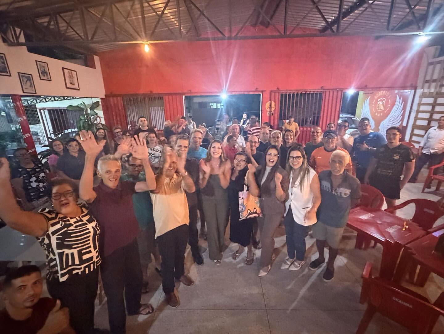 Nina Souza celebra conquista histórica de pavimentação para o Jardim Brasil