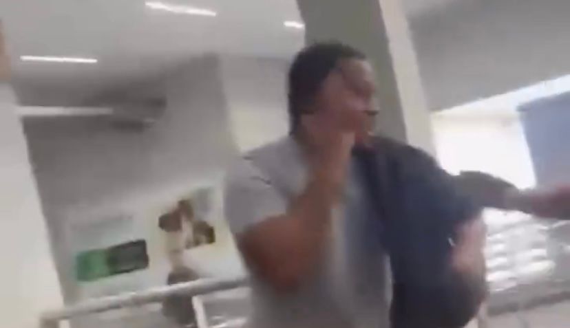 Homem é detido após ejac4lar em passageiras na estação de metrô em Salvador