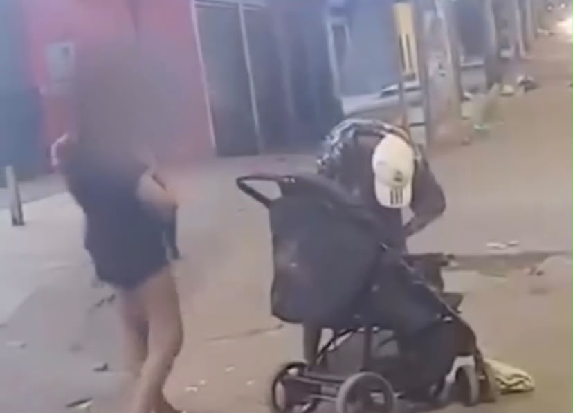 Bebê cai de cabeça no chão após ser derrubado por mulher com sinais de embriaguez