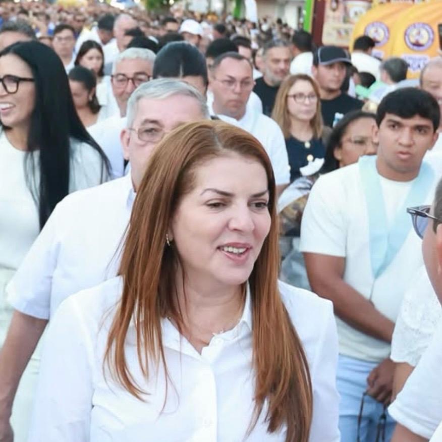Nina Prestigia procissão de Sant’Ana em Caicó