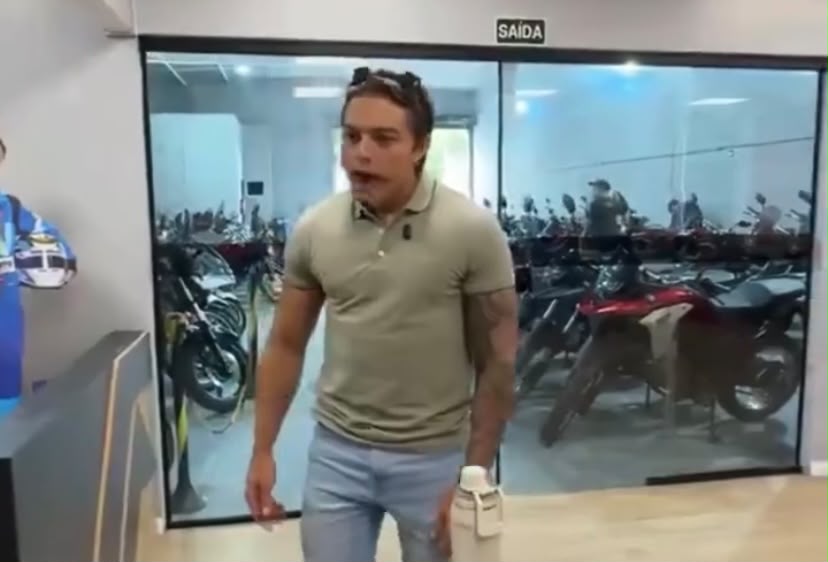 “Só sai daqui quando vender!”: vídeo de empresário cobrando meta de 150 motos