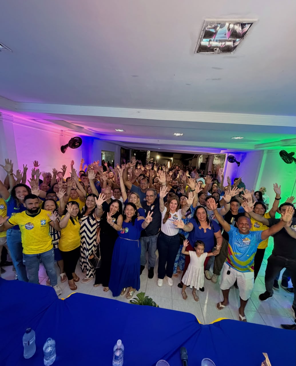 Terezinha Maia recebe apoio de Damares de Sales e grupo político de Extremoz