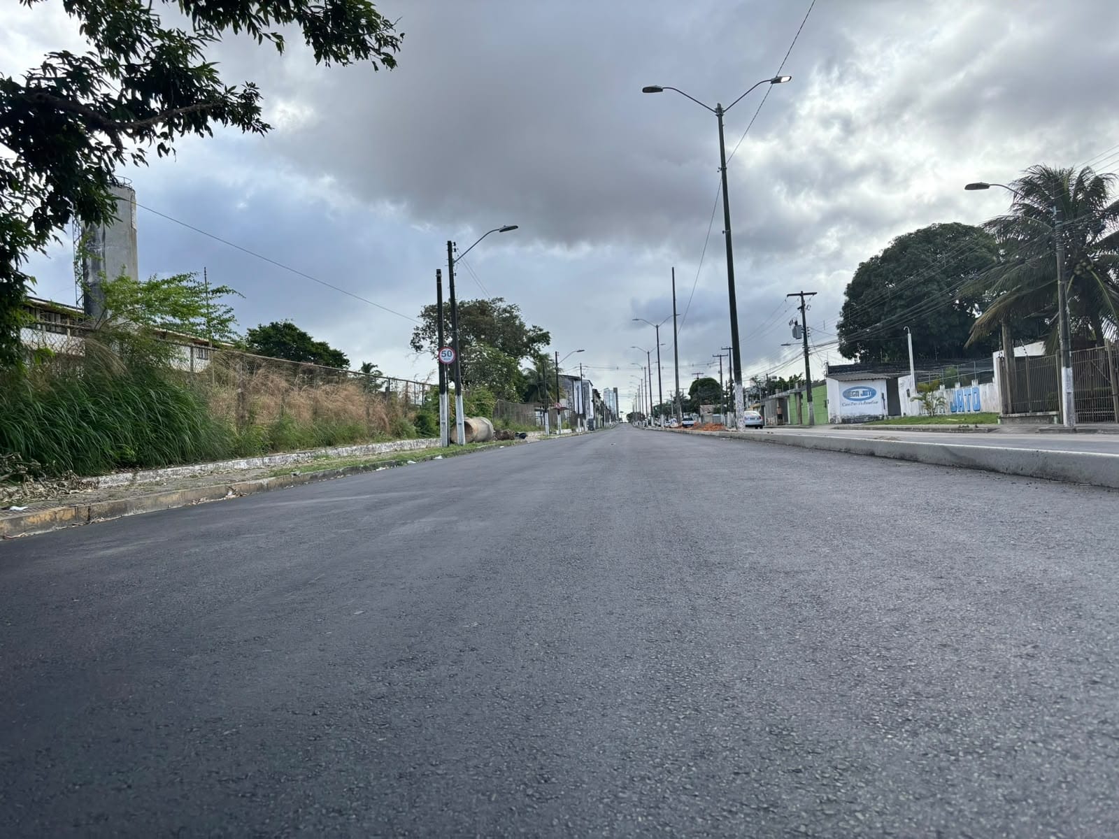 Avenida Jerônimo Câmara tem primeiro trecho concluído e obra supera 60% de execução