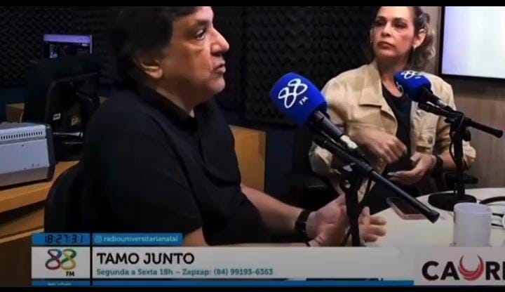 Marqueteiro de Álvaro Dias atribui desempenho em debate a poltrona e intérprete de Libras