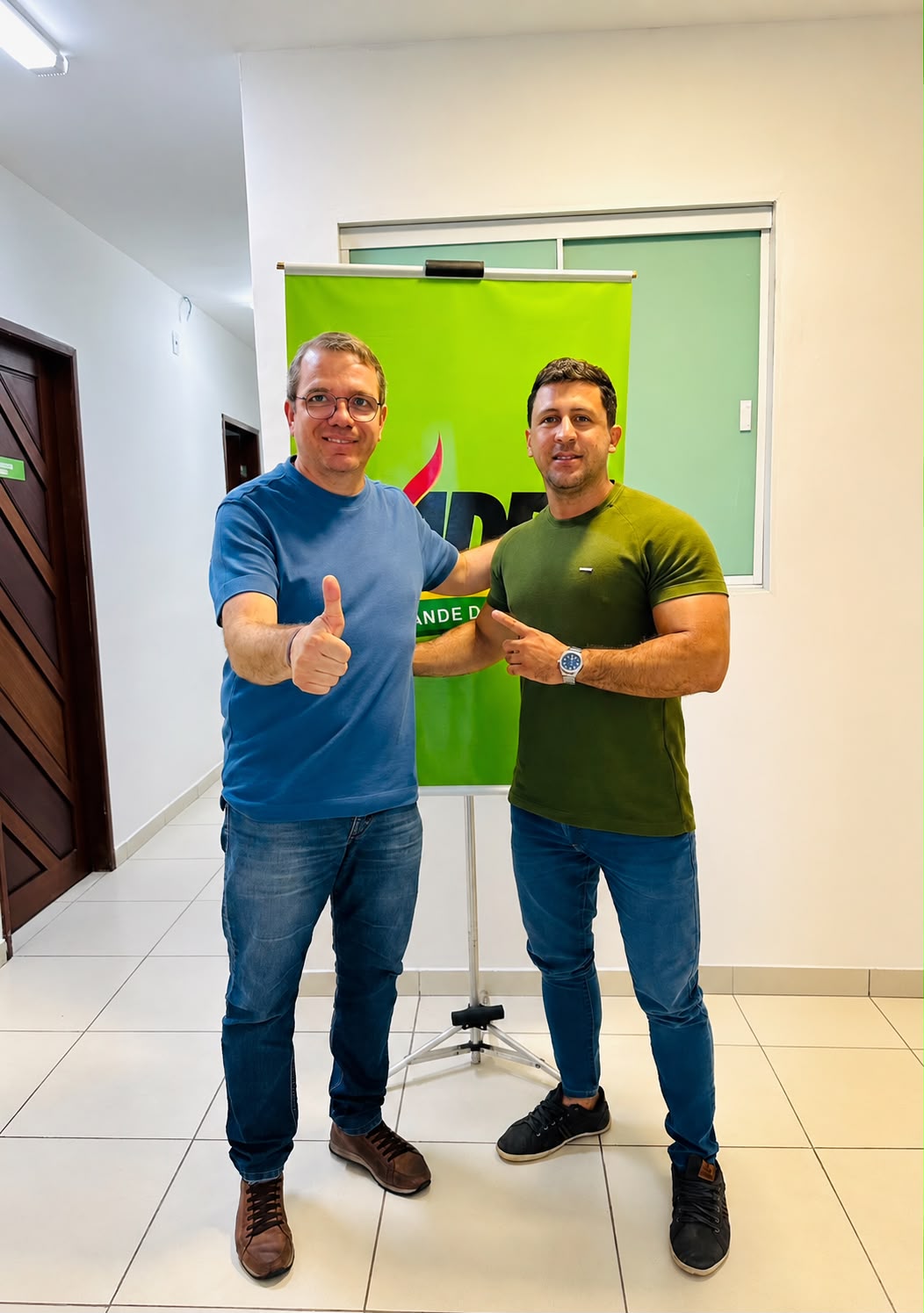 Professor Jarlyson declara apoio a Ivan Júnior para deputado estadual