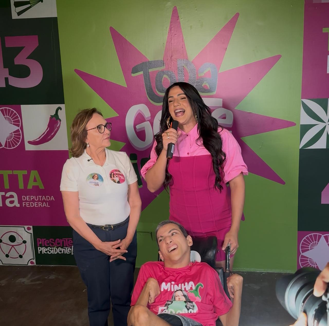 Thabata emocionada, explica porque vota em Zenaide