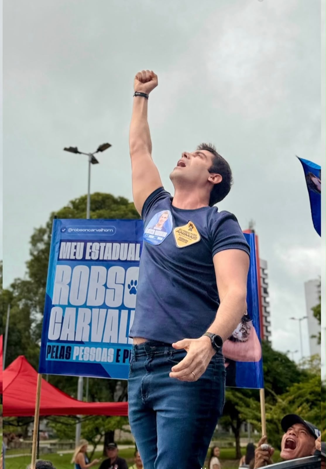 Robson Carvalho aparece entre os 15 mais citados para Deputado Estadual em pesquisa do Perfil