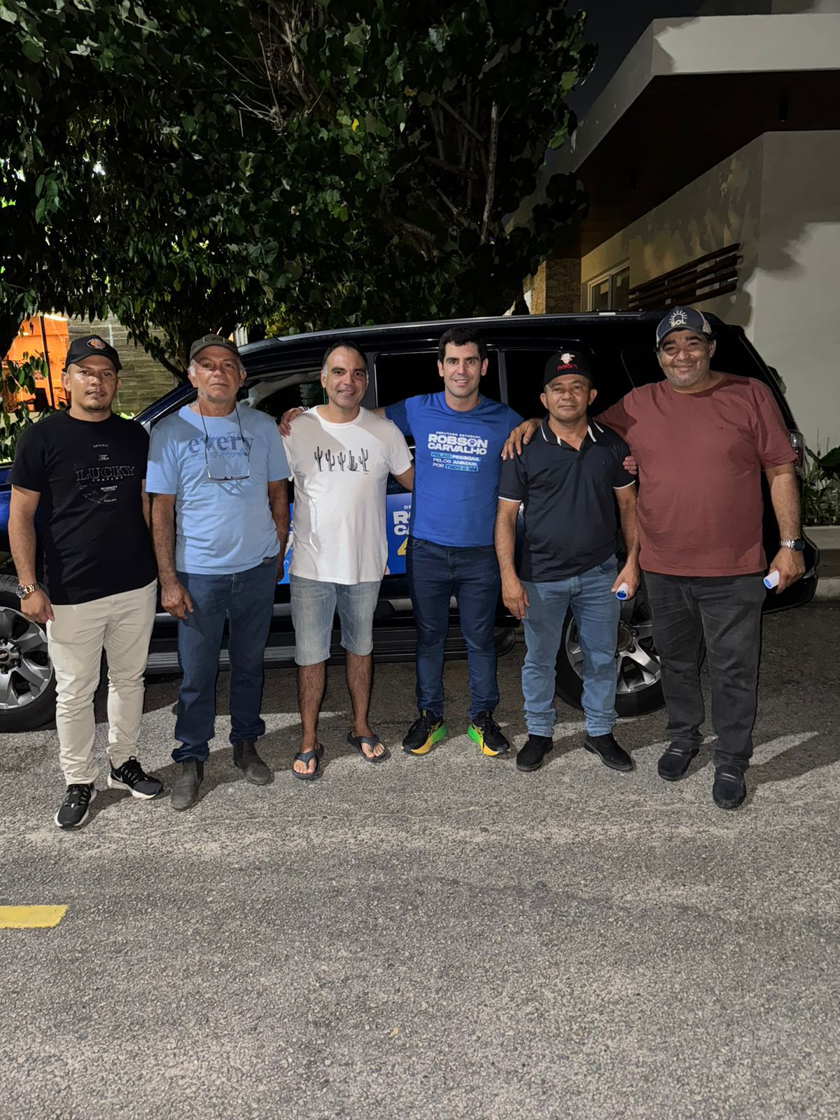 Adilson Jr. articula apoios importantes para Robson Carvalho em Senador Elói de Souza