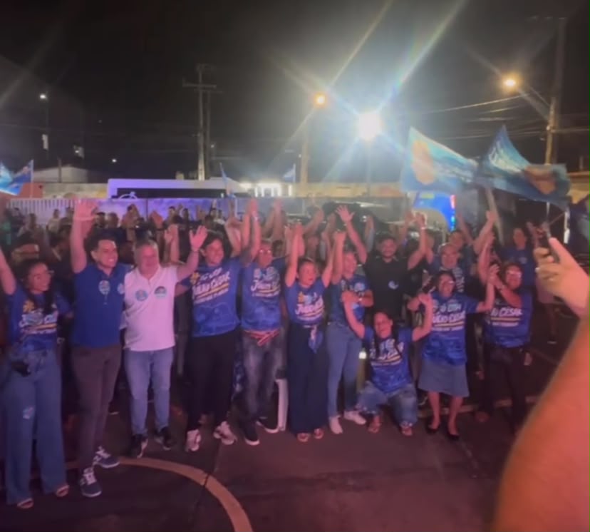 Rennan Nunes destaca força de grupo que permanece ao seu lado desde 2024 em evento de Apoio a Júlio César e Robinson Faria