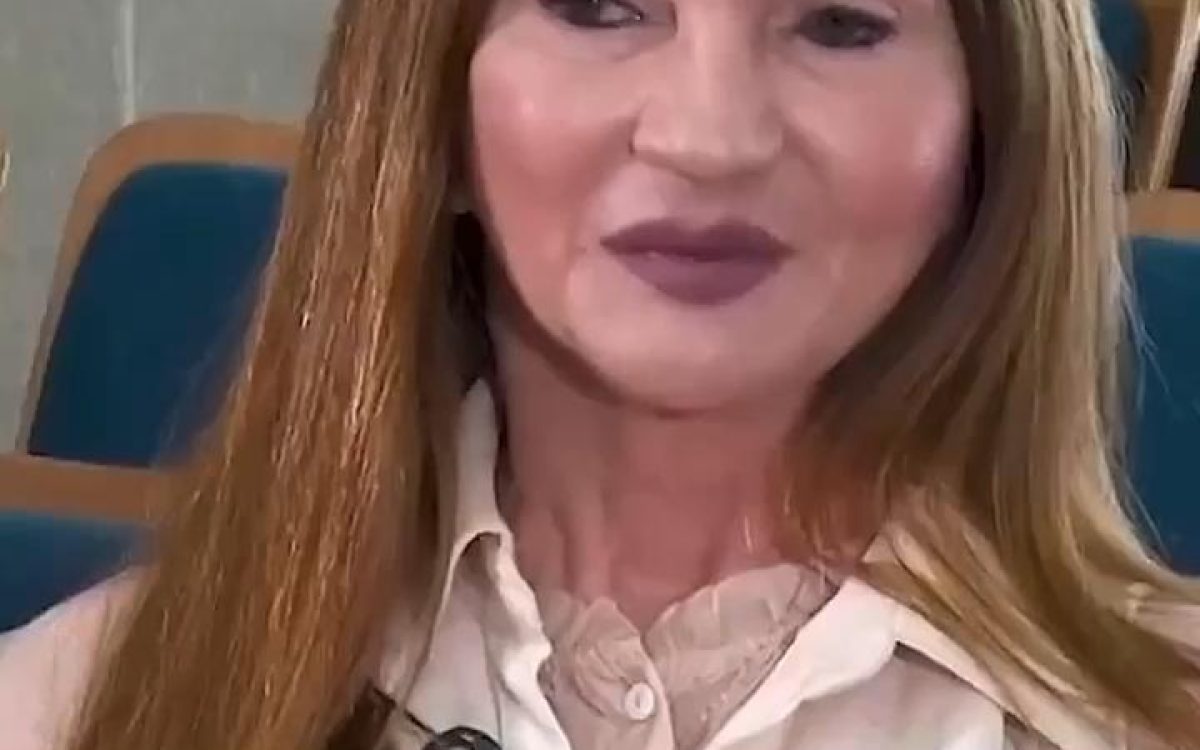 Em entrevista ao Entre Elas, Terezinha Maia defende educação como ferramenta contra a violência à mulher