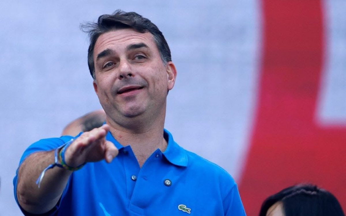 Líder do PL quer vice de outro partido para fortalecer chapa de Flávio Bolsonaro