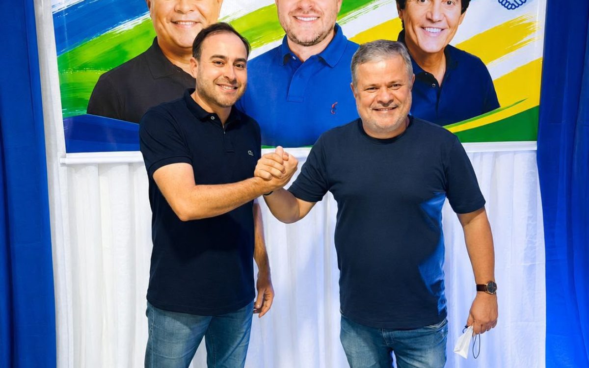 Vereador Bruno César reúne amigos e lideranças e anuncia apoio às pré-candidaturas de Júlio César e Robinson Faria